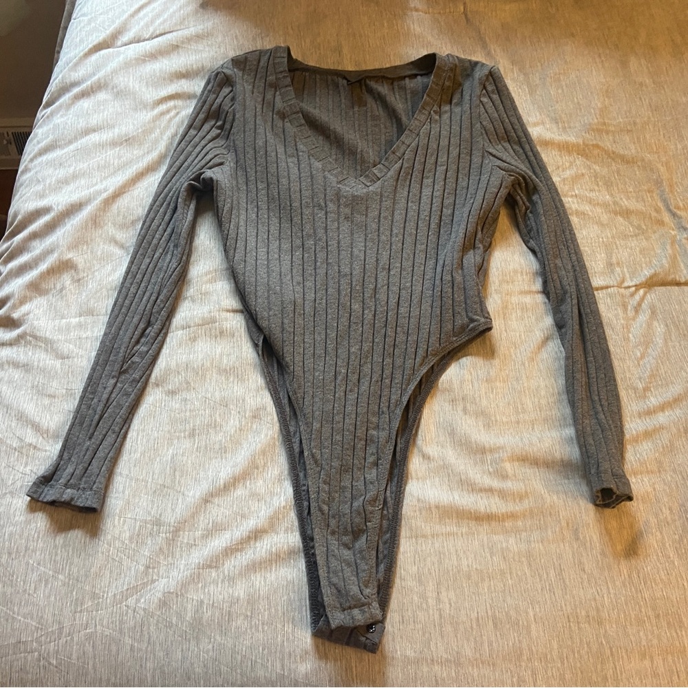 SHEIN ribbed bodysuit